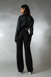 #design_front-pearl-studded