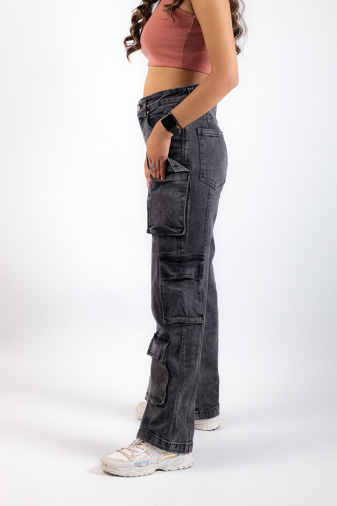 Fashionable Cargo Jeans