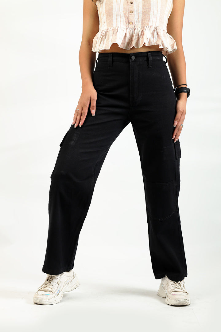 High-Rise Cargo Jeans - Black