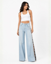 Side Slit Rhinestone Embellished Wide Leg Jeans - Ice Blue