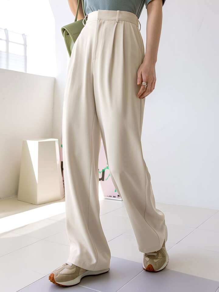 Korean-inspired trousers for her