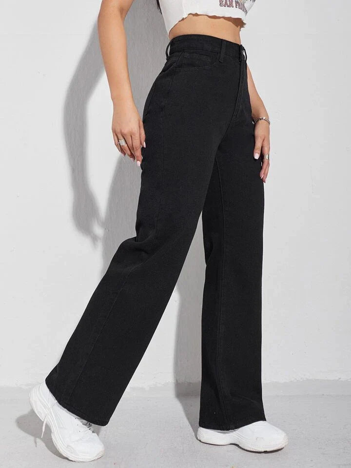 Stylish high rise black denim pants