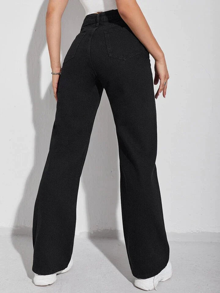 Fashionable high-rise black denim pants